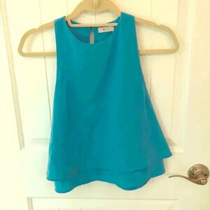 Everly blue top
